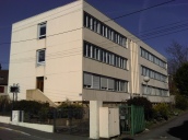 Fimm spécialiste de l' immobilier vous présente un immeuble de bureaux à vendre.